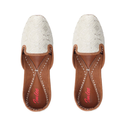 SILVER SKY MOCCASSIN - LIGHT GREY SILK WITH EMBROIDERY OPEN BACK JUTTI