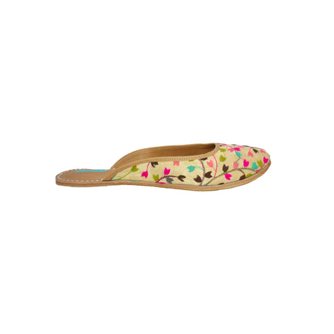 easy and quick designer wear slip on mojari