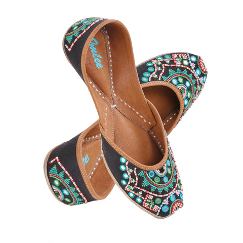 embroidered multicolored mojari for women