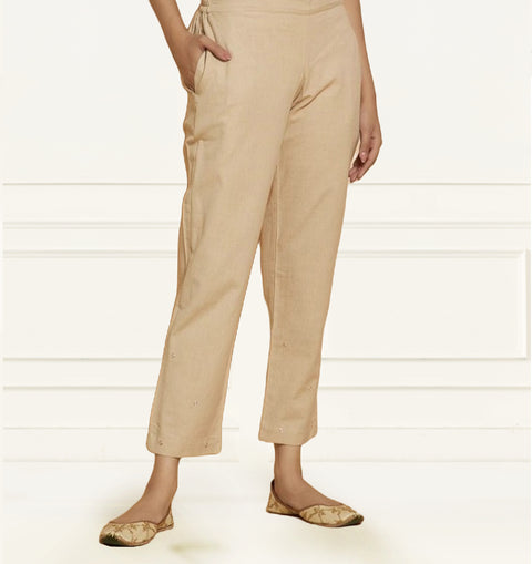 BEIGE CIGARETTE PANTS WITH PITTAN DOTS