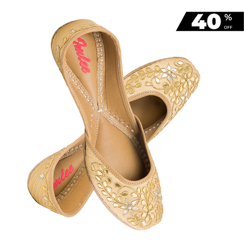 Gold Brocade leather mojari