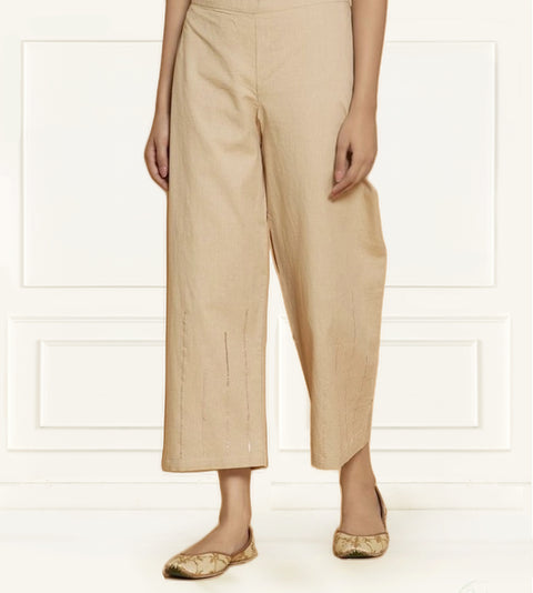 BEIGE STRAIGHT PANTS WITH PITTAN VERTICAL LINES