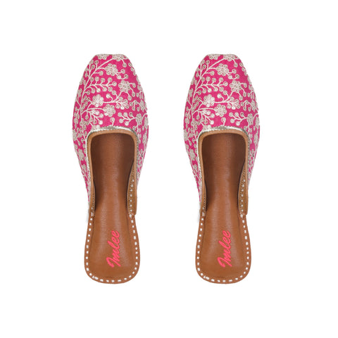 floral jaal leather mojari with sole cushioning.floral jaal leather mojari with sole cushioning.