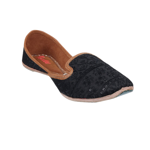 NIGHT SKY MOCCASSIN - BLACK SILK WITH EMBROIDERY MOCCASSIN  JUTTI