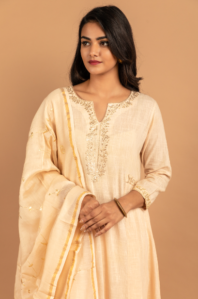 Pale Peach - Full Jaal Duppatta