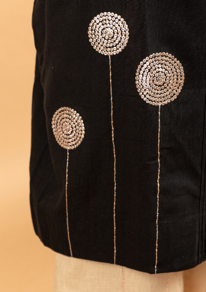 Black Anti-Fit Dress (Kurta).